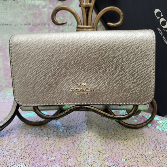 Coach Gold Pebble Leather Wristlet - Picture 2 of 11